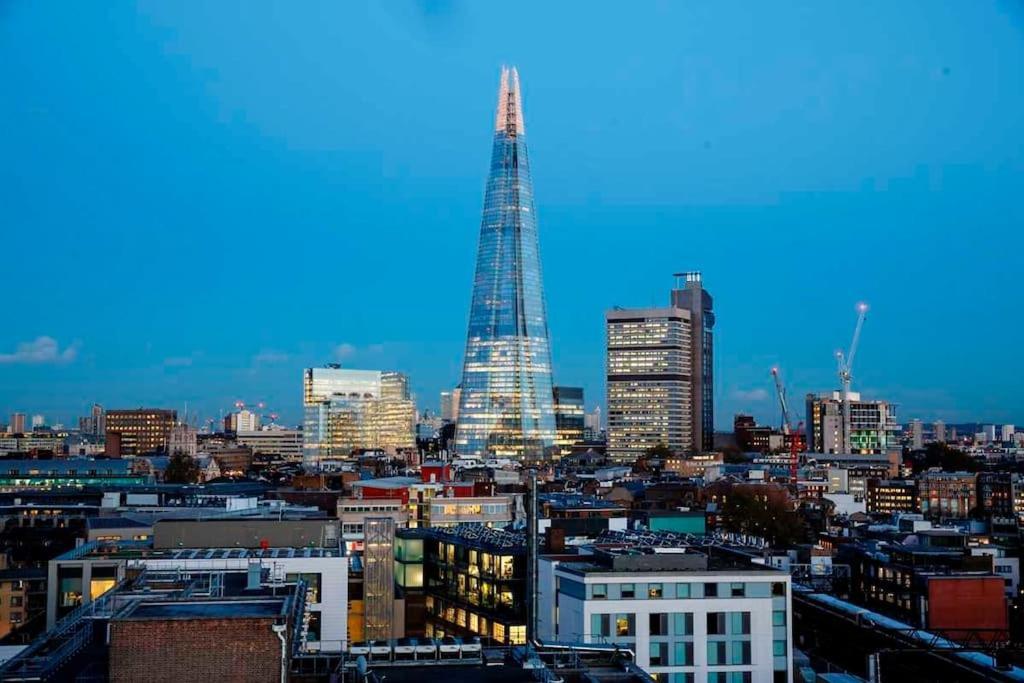 Chapter South Bank In Apartment London