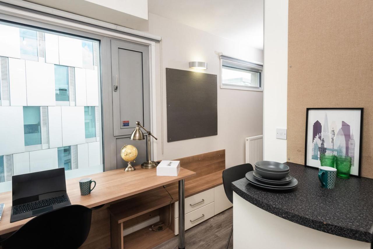 Chapter South Bank In Apartment London