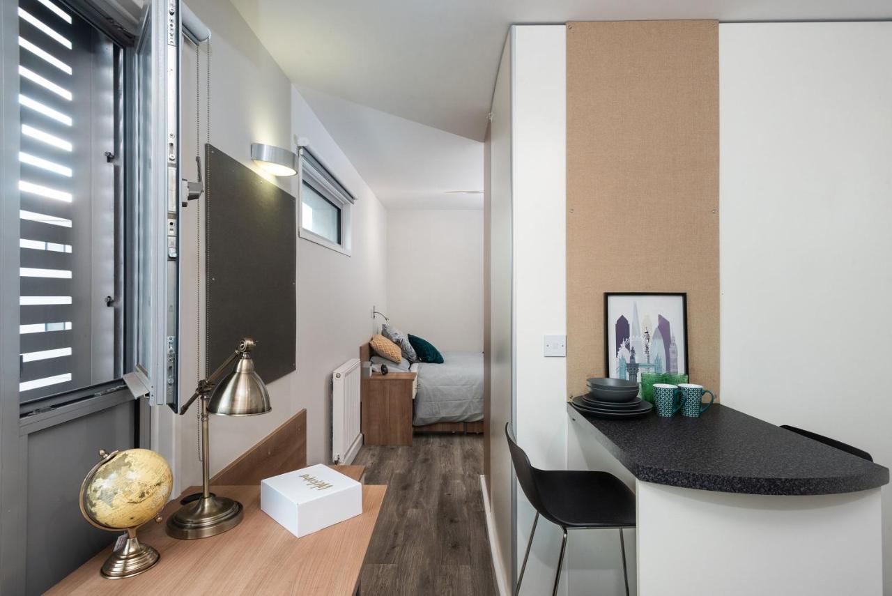 Apartment Chapter South Bank In London